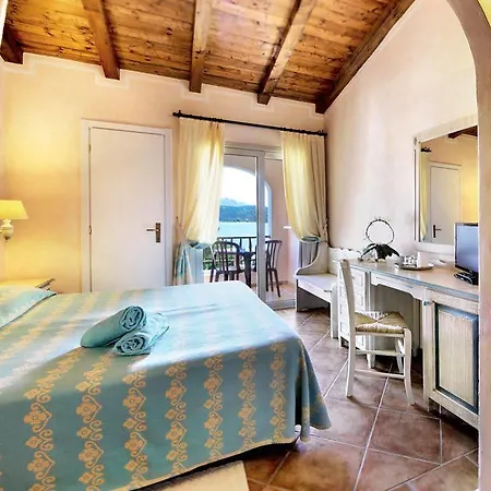 Colonna Du Golf 4*