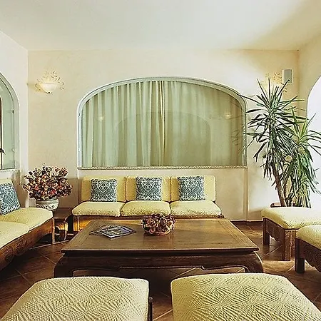 Otel Colonna Du Golf 4*